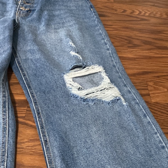 Wild Fable distressed jeans! High rise straight ankle size 14 - Picture 3 of 8